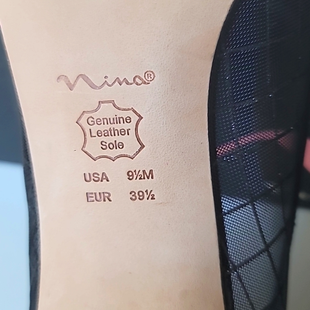 NWB Nina Open Toe Satin and Mesh Heels, Size 9.5M - Picture 4 of 9